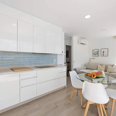 Apartamento Coastlight Rooftop By Bayside Modern Penthouse Playa Honda (Lanzarote)
